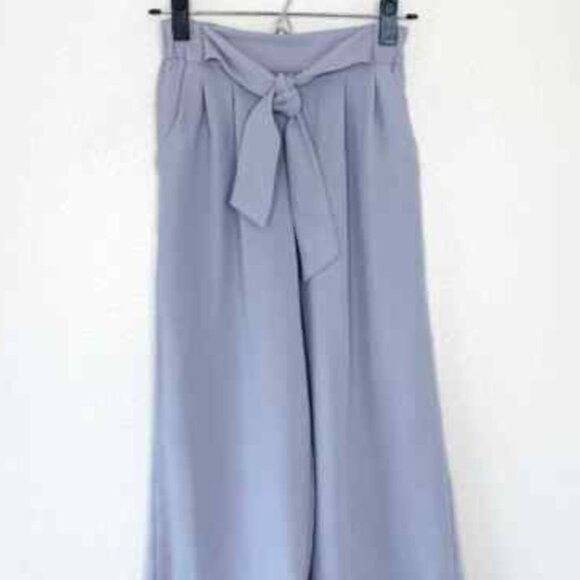 LULULEMON Wide Leg Noir Crop Pants Silverscreen size 2 - Picture 3 of 3